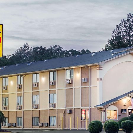 Super 8 By Wyndham Warner Robins Motel Exterior photo